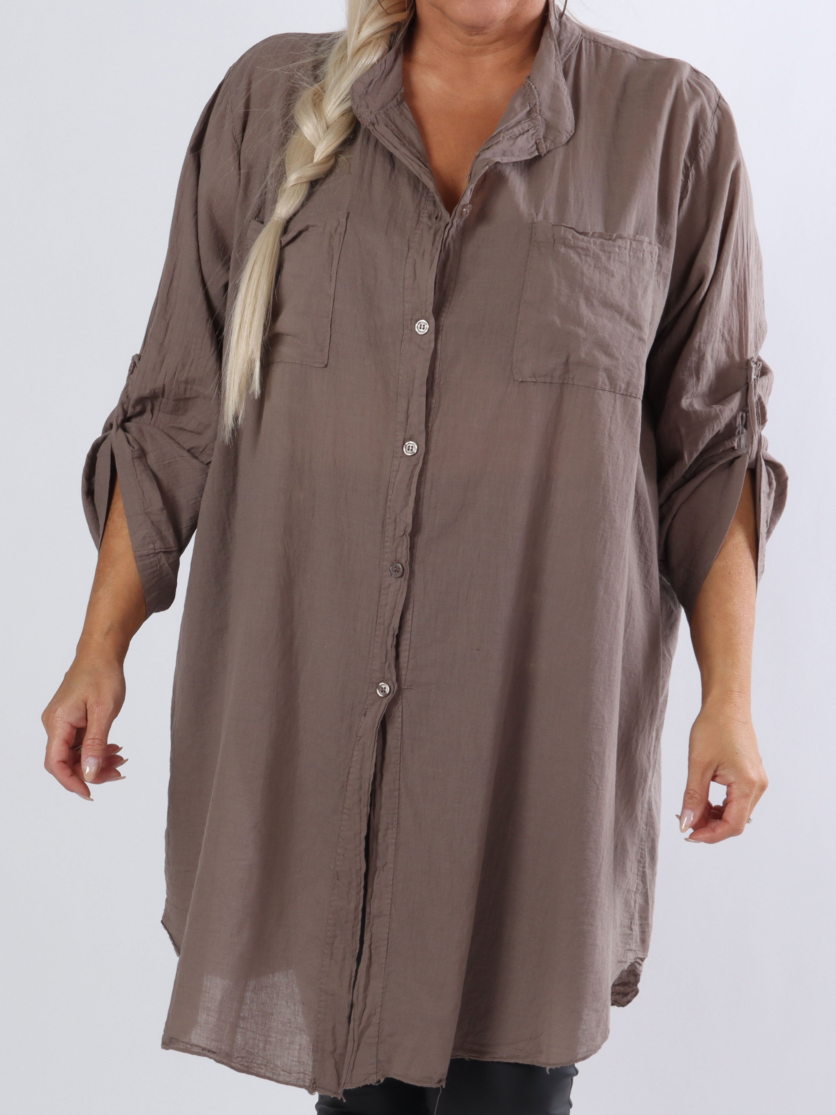 Berna Plain - Plus size skjorta med fickor